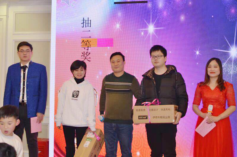 1518498065367050808.jpg 二等奖.jpg